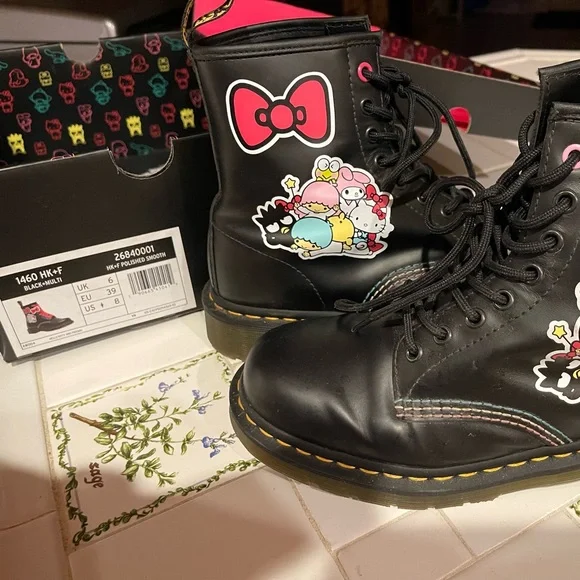 Martens Hello kitty 1460 Boots Women’s Size